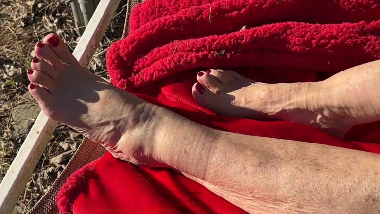 Aunt Ann: Fan Request Granny Naked in Sun Shows Dirty Rough Soles &amp;...