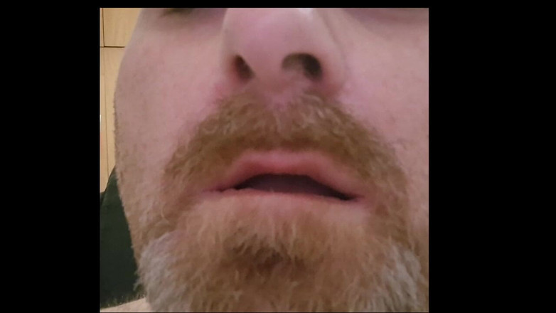 ChubbyDaddyBearLuka: Beruang Tanpa Gigi Membiarkan Kita Masuk ke Mulutnya - Fetish Mulut