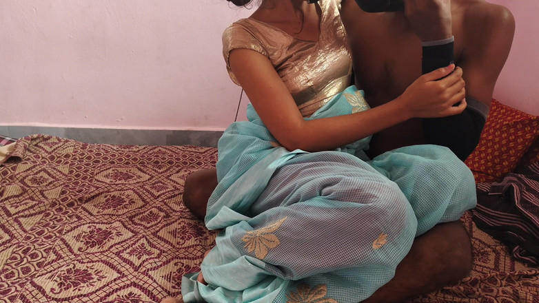 Viralcouple76: Suri rumah desi kampung India yang cantik dikongkek suaminya