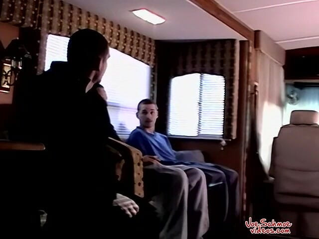 Joe Schmoe: Soirée bite de garçon hétéro