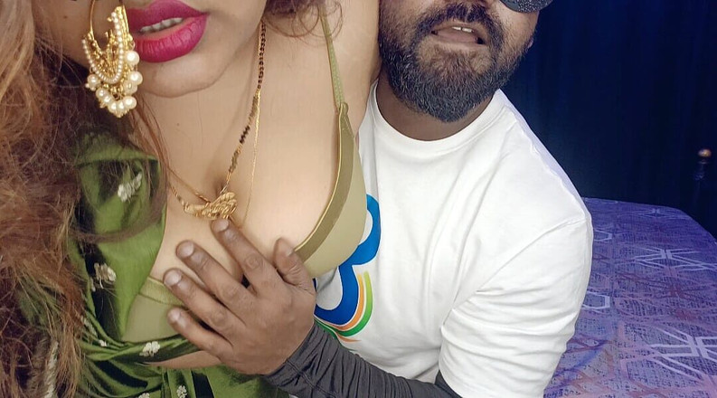 Maya-malik: Hari ini Adalah Perpisahan Tiri Didi dan Dia Membeli Bangles...