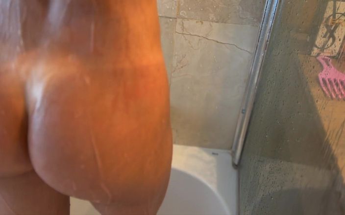 Who is Lilly: Uniwersytet Gorąca Latina dostaje szorstki fucked w kuchni po prysznicu 4K -...