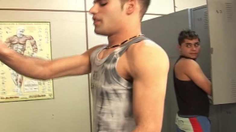 SEXUAL SIN GAY: Ateşli öğrenciler sahne-3 doktor hastayı muayene masasında sikiyor