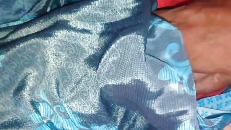 Desisexycpl123: India ama de casa folla casero