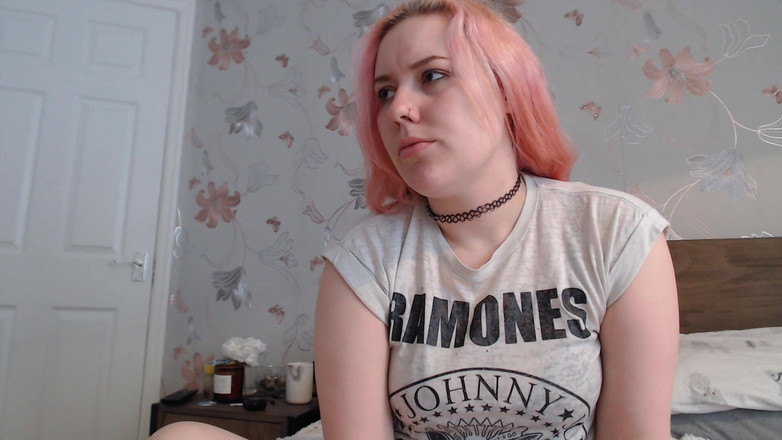 Ripley sweet studio: Minúsculos homens transformam a média da gigante doce