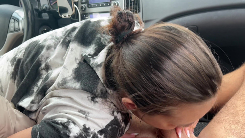 fantasycouplexxx: Best Blowjob in the Car