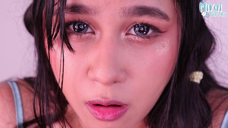 Mirai: Guma bąbelkowa brudna JOI