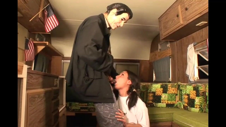 Vintage X: Menti perverse - episodio # 06