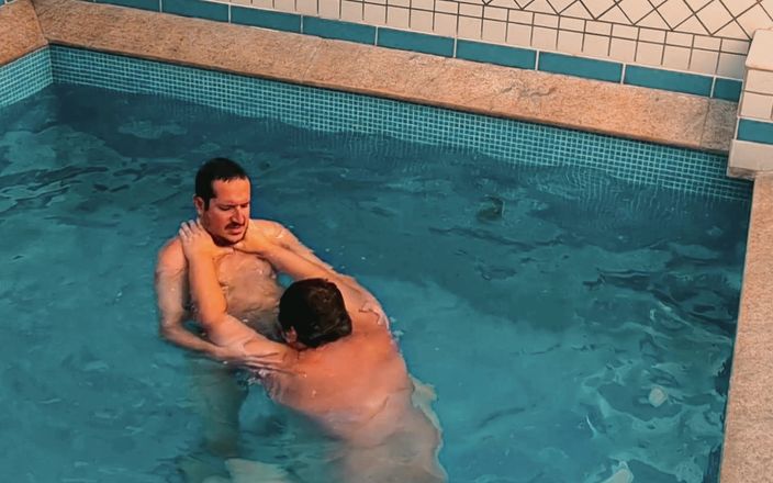 Combat and fetish: Havuz dövüşü: ayı tombul vs jobber - çıplak