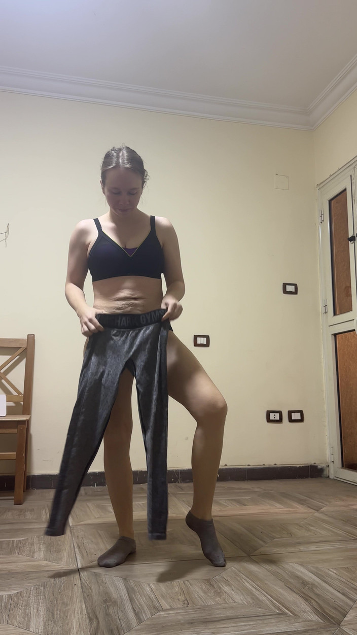 SweetLucy96: Легінси приміряють