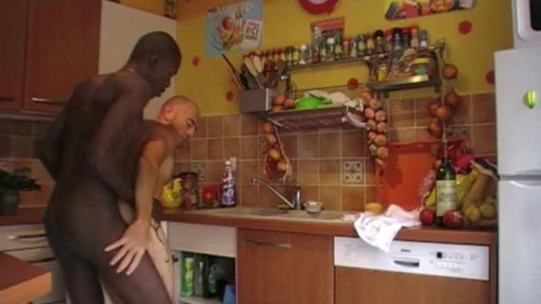Gaybareback: Fucked by ebony top xxl cock