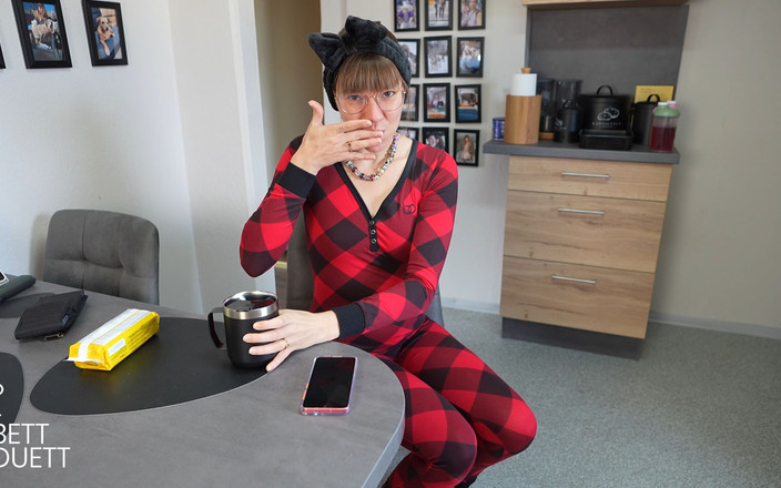 BettDuett: Une pipe avec des poignées apporte une éjaculation !