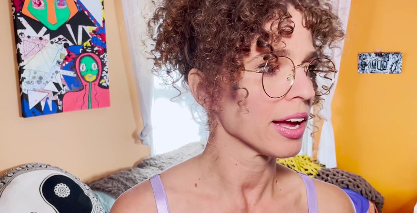 VibeWithMommy: Żydowska macocha JOI! Moja fluffer nie pojawił się dziś w...