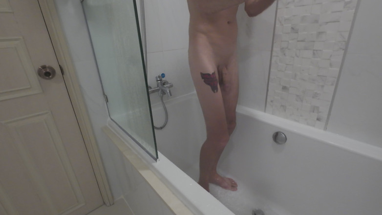 Big dick dadddy: Shower Cam Caught Me Touching Myself