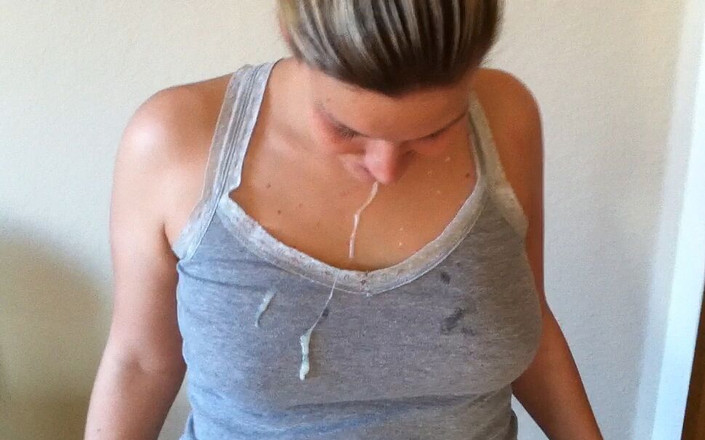 Daddys Luder: Pancutan mani gemuk dipam ke pakaian saya