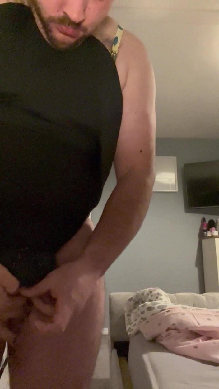 Shaun Cbt: Perbudakan kontol dan peler dalam pakaian renang one piece cbt