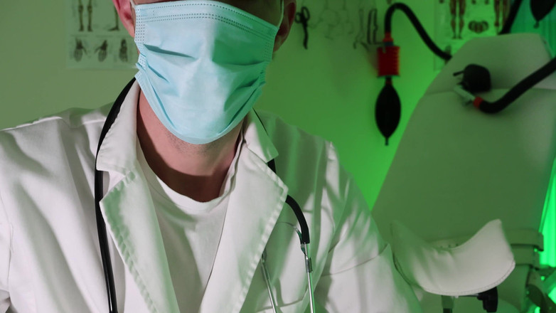 TomBakerBDSM: 순결 수축 프로그램 Pt 3 (4k)