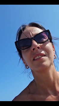 J’aimerais le sucer sur la plage