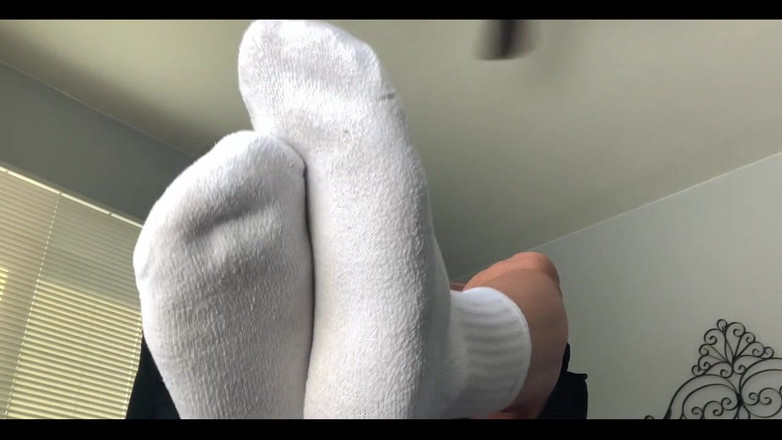 Jasons feet: Atletik sporcu çorapları giymem ve daha fazla üstleri göstermem istendi, bu yüzden...