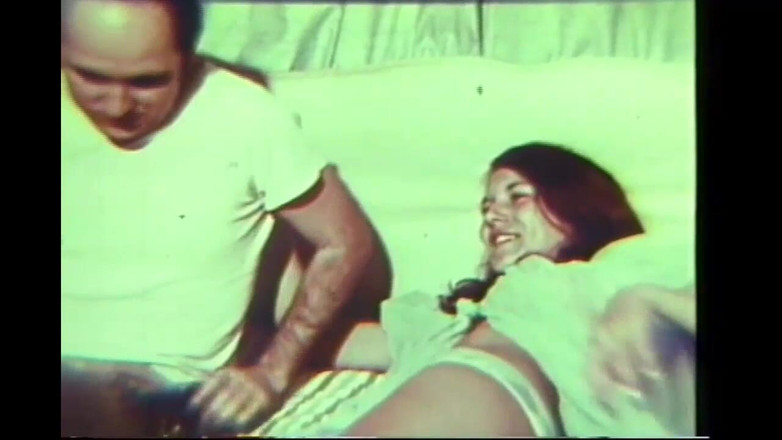 Vintage megastore: Бунтарки в пошуках члена, зробленого для них (повний фільм)