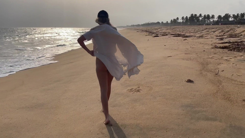 Batty Lux: Blonde with Big Natural Breasts Walks Naked Outdoors.