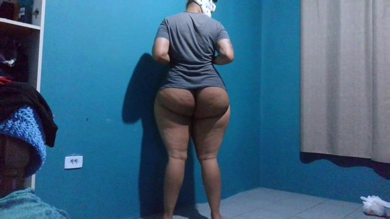 Sissy sapeca studio: Big Ass Tranny