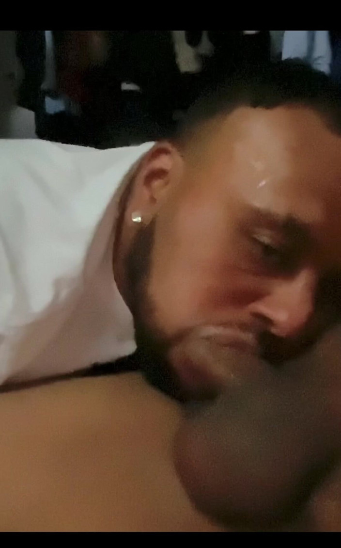 SloppyToppy: Der hetero-ehemann der freundin lädt mich ein, ihn zu verehren