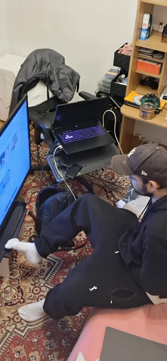 jerkofflover: Um Dia, Meias Nike E Compilação De Jogos Com Itens