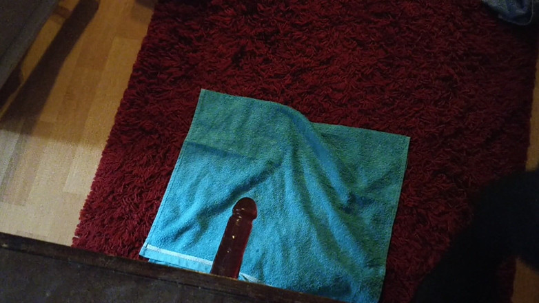 Joslin: Aku lagi asik seks anal ganas sama mesin seksku