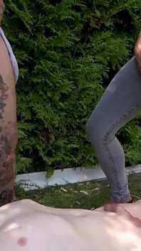 Piss with 2 MILF ´s