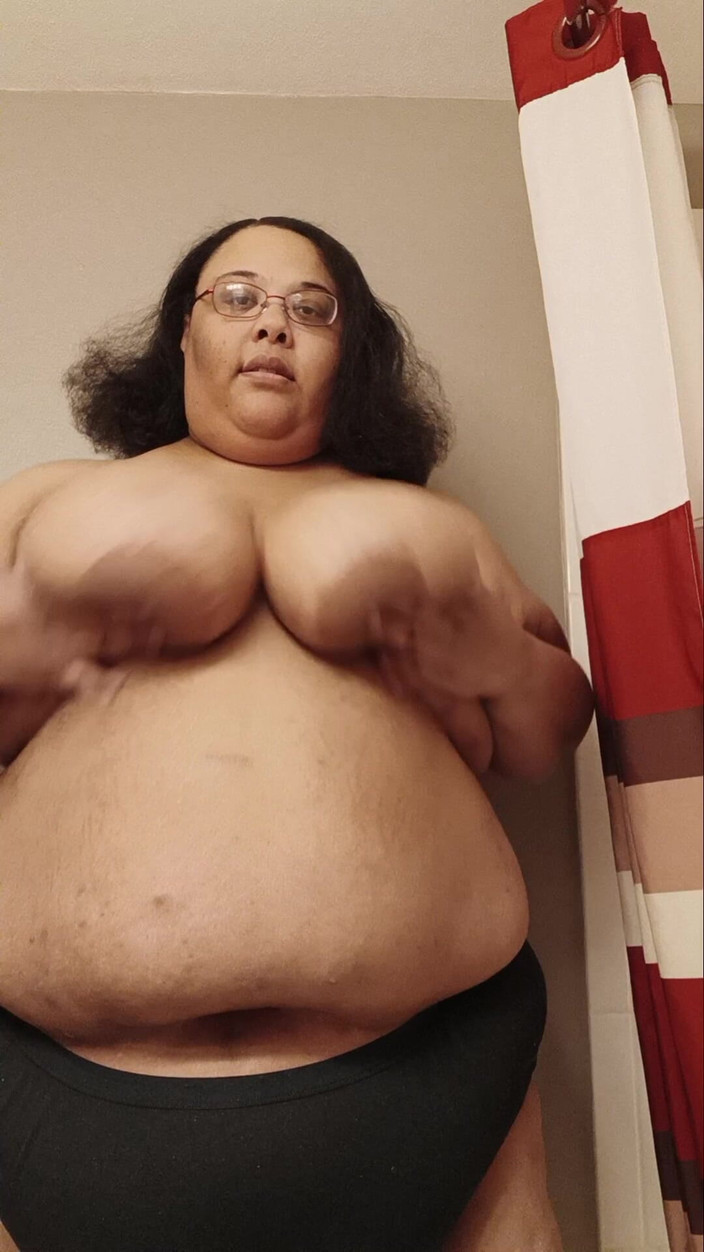 Jessica pigslut: Sărind țâțele mele mari și grase