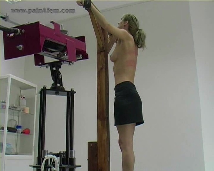 The Spanking Machine: 신시아벨론 스팽킹 머신 - 맨손으로 채찍질