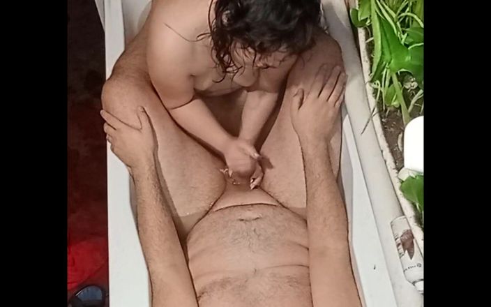VitLen2: बाथरूम में सौतेले भाई को चूसा और झटका दिया