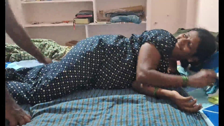 Desi palace: Isteri berkahwin dikongkek malam pertama selepas seks perkahwinan dengan isteri