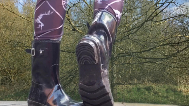 Ari Kajira: Wellies boot foot fetish woods