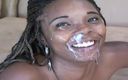 Ebony bitch: Hermosa y tetona con ansiosa piel de ébano disfrutando de la...