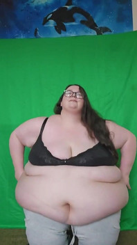 Fat SSBBW Goddess Clothes Try on
