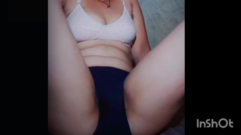 TricolorMusic3: Sehr heiße enge sexy heiße möpse stark heiß, heiß, schöner...