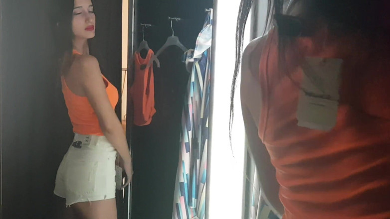 SweetButtocks: Soyunma odasında
