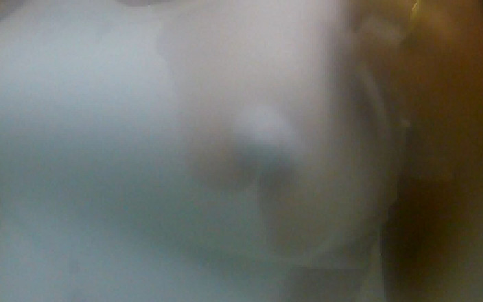 Minhaesposaparaoutro: Wet Shirt Showing My Boobs for New Boys