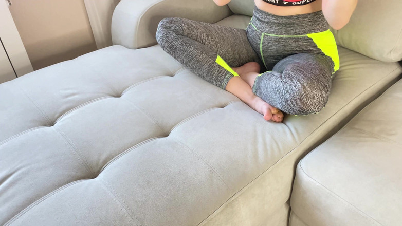 ArinaMills: Liebhaber ficken und mit ehemann am telefon sprechen - Russische amateurin...