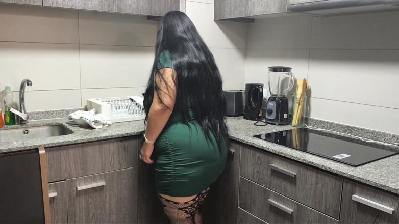 Riderqueen: Video for Fans, Stepmother and Her Hot Kitchen.