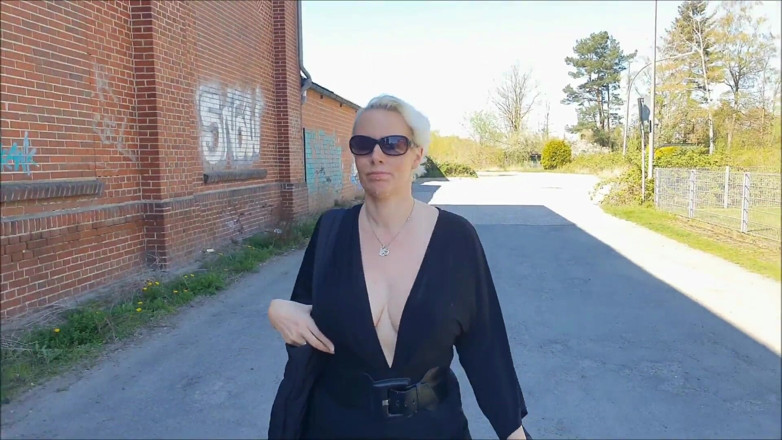 UserBitch1: Lost Place Blowjob and Cum Walk Home