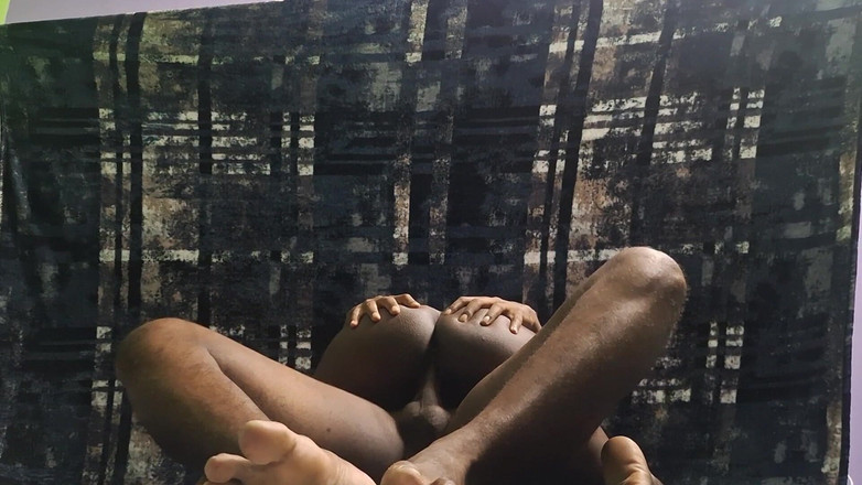 Kristy Mia: Tajný sex s kamarádem manžílka 3 (nanban Manaivi Pundai Virithal)