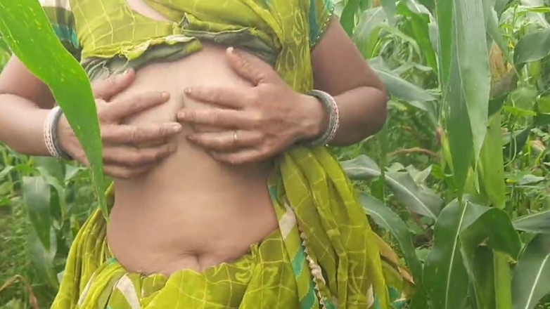 MD RAKIB MIA: Desi Girl's Outdoor Bangladeshi Village
