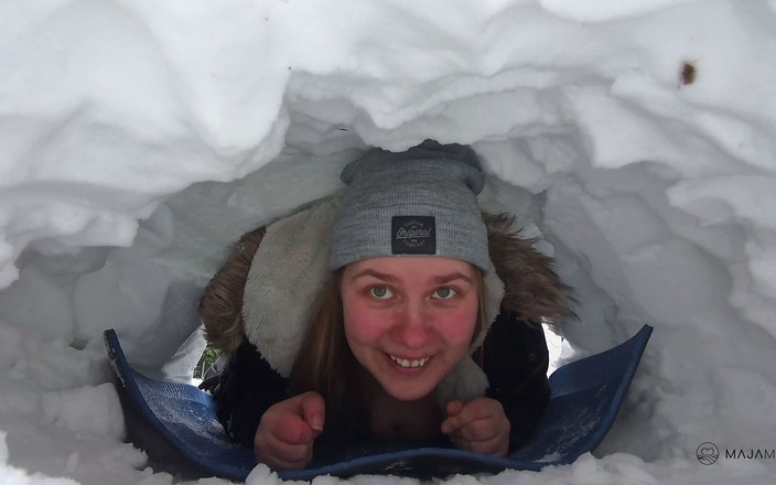 Maja Meer: Bloccato in un Igloo.. E le cose non sono andate...