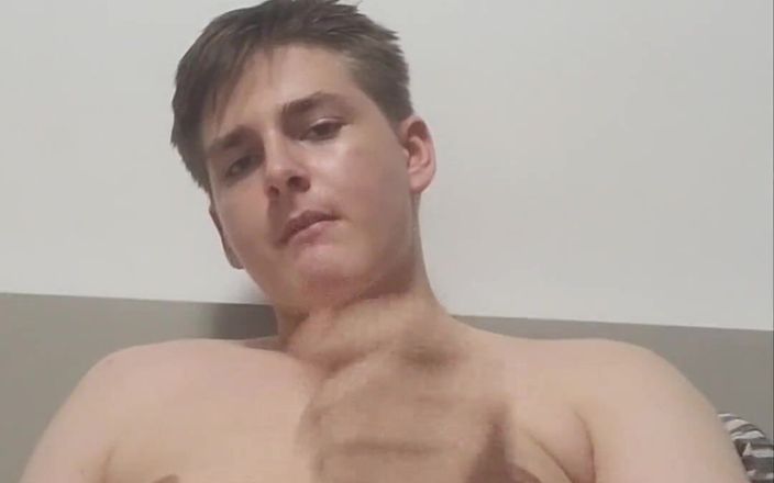 Dustins: Teen with Big Cock Cumming
