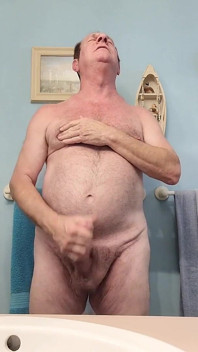 Tati se întoarce cumming