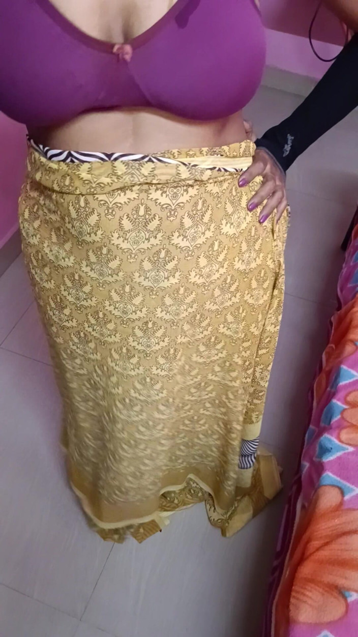Reshmahotever: Tamil ateşli sari dansı