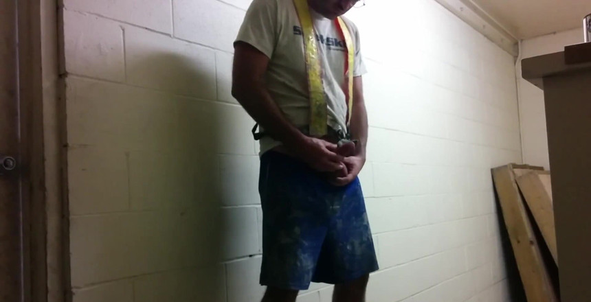 Huzzbearz: Horny at Work in 2017